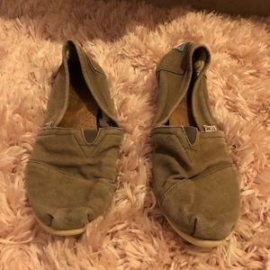 Worn toms
